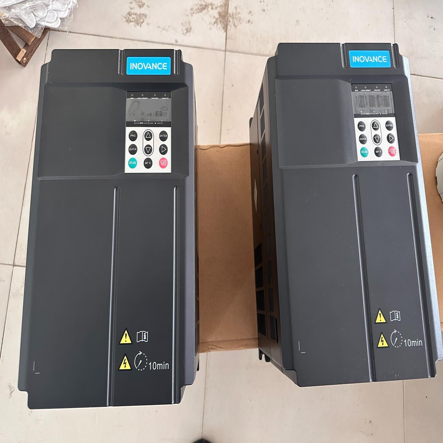 汇川变频器MD290T22G/30P 全新安装过一次没有使用