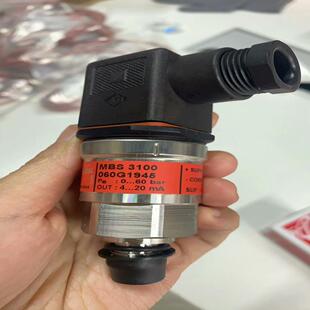 060G1945丹佛斯压力传感器MBS3300 接口G1