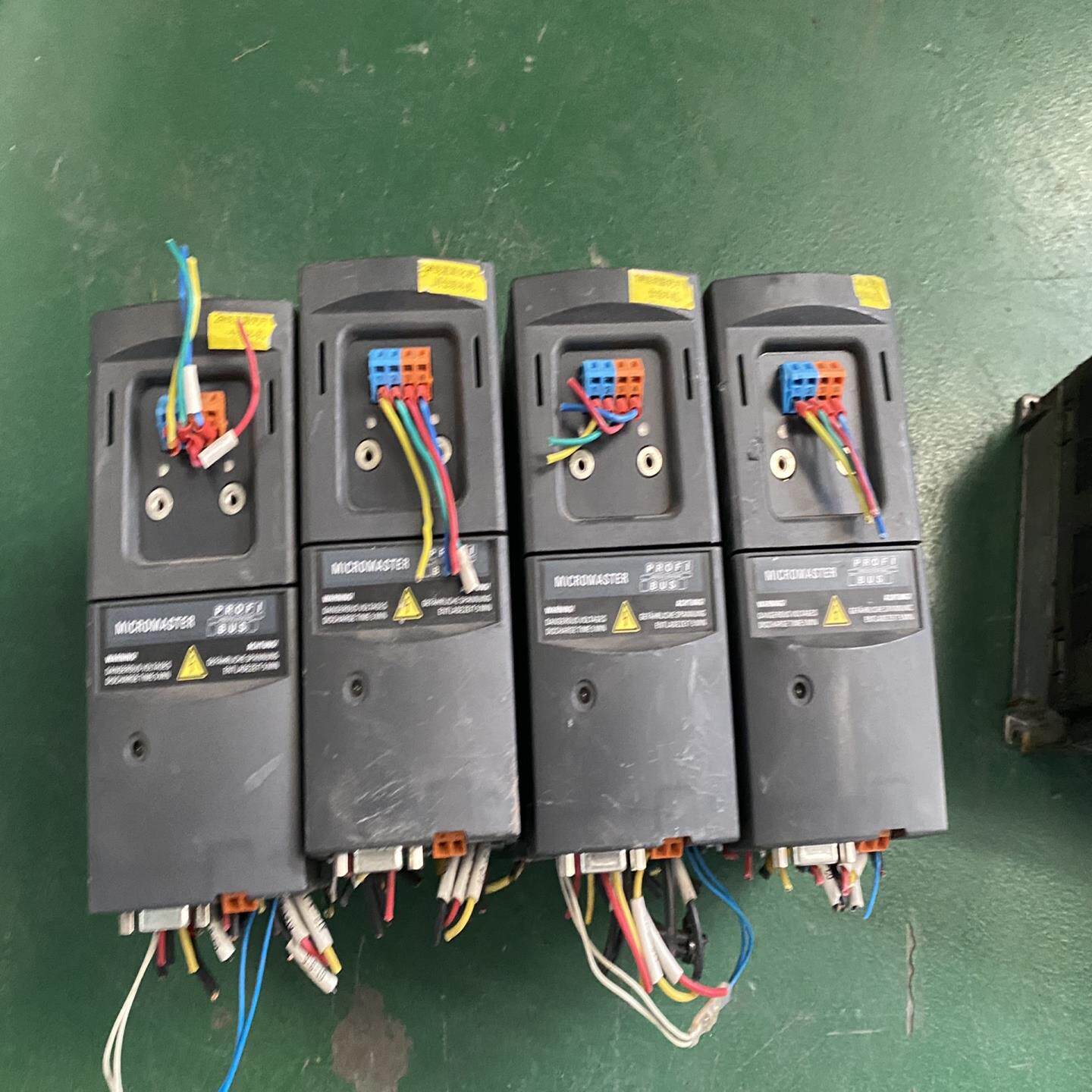 议~西门子变频器 MM440系列 6SE6440-2UD21