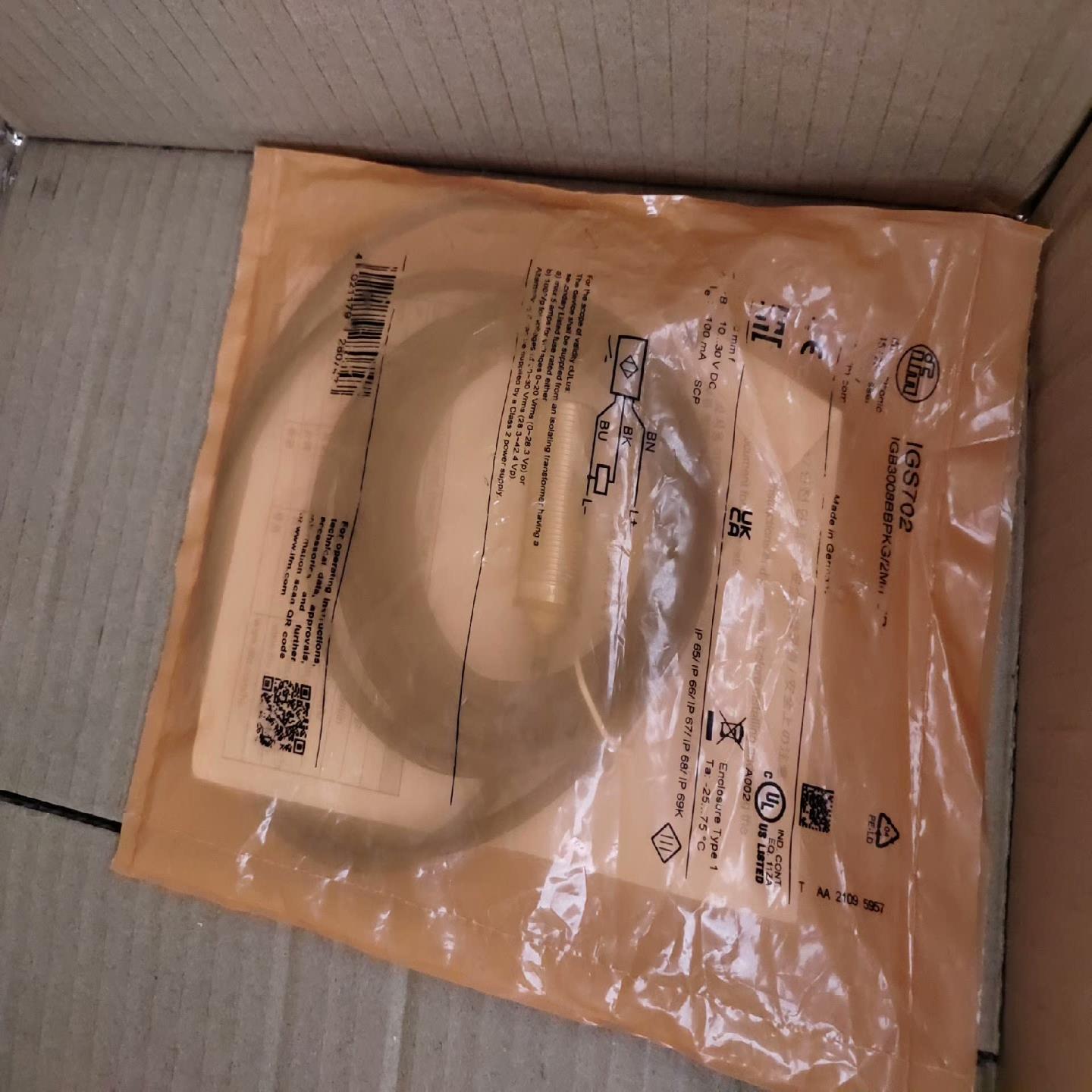 IGS702易福门电感式接近开关 IFM全新原装现货