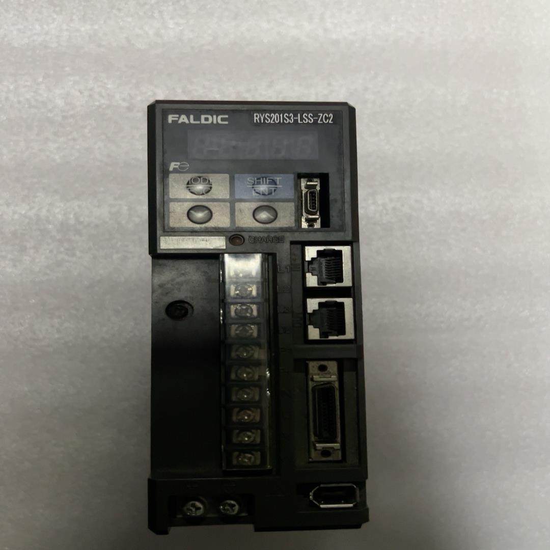 （设备配件）富士伺服驱动器RYS201S3-LSS-ZC2保证质量，可提