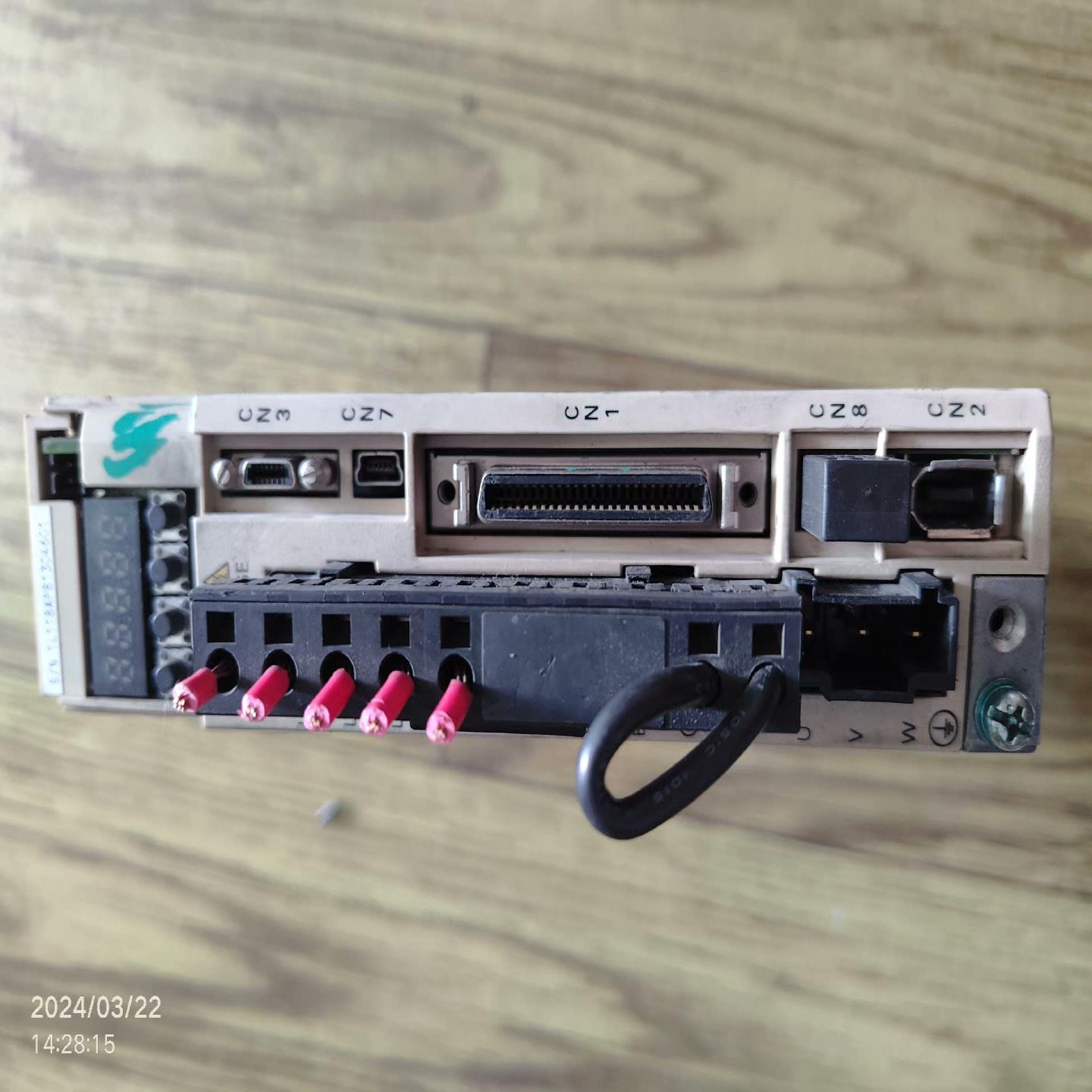 （设备配件）r8a01a002000-sgdv安川2驱动器