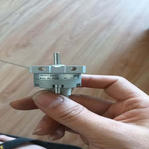 SMC正品9成新CRBU2W10-90SEZ双叶片旋转气缸