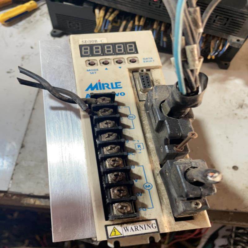 MIRLE驱动器JFA30V7原装功能正常成色看图片1