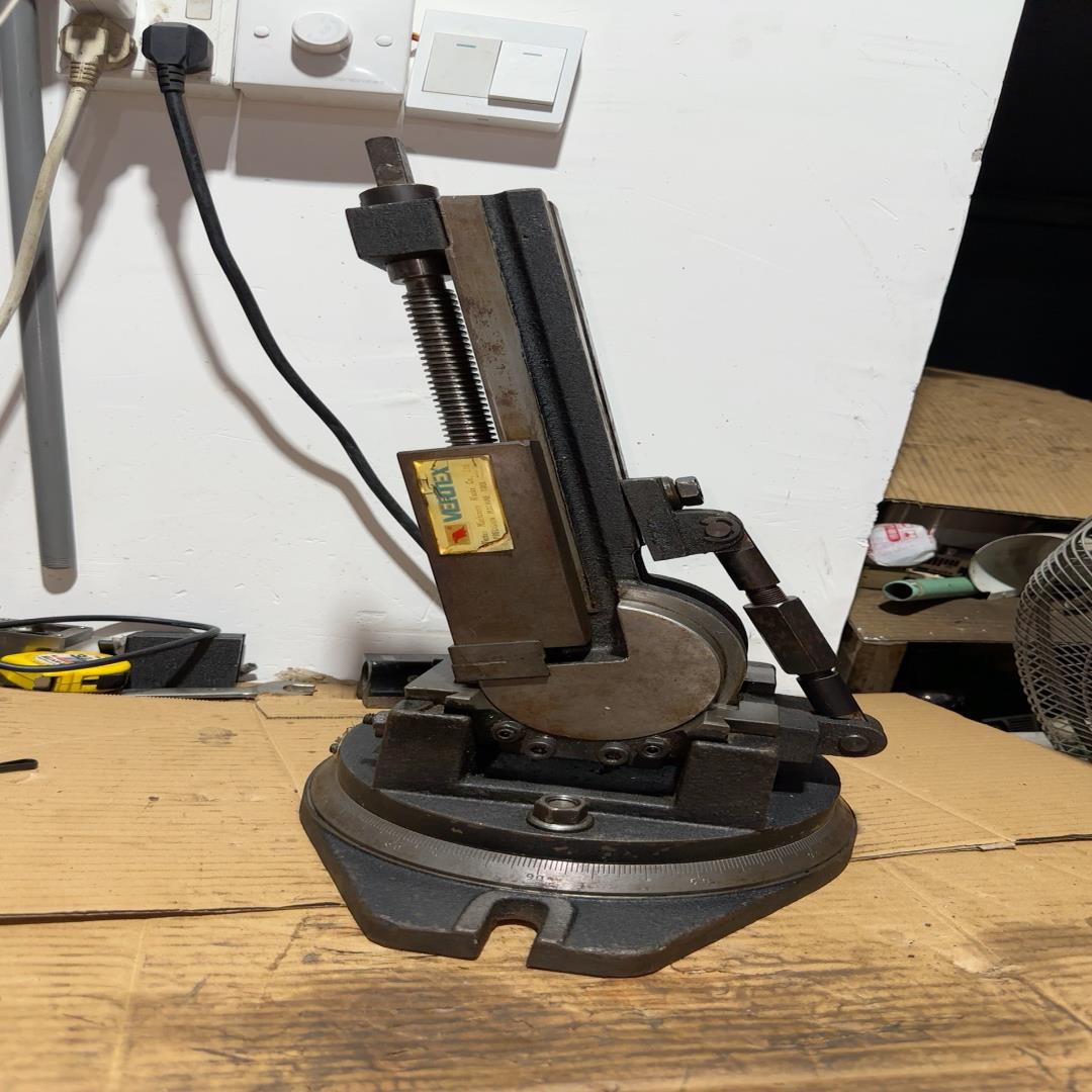 VERTEX鹰牌三向角度虎钳平口钳