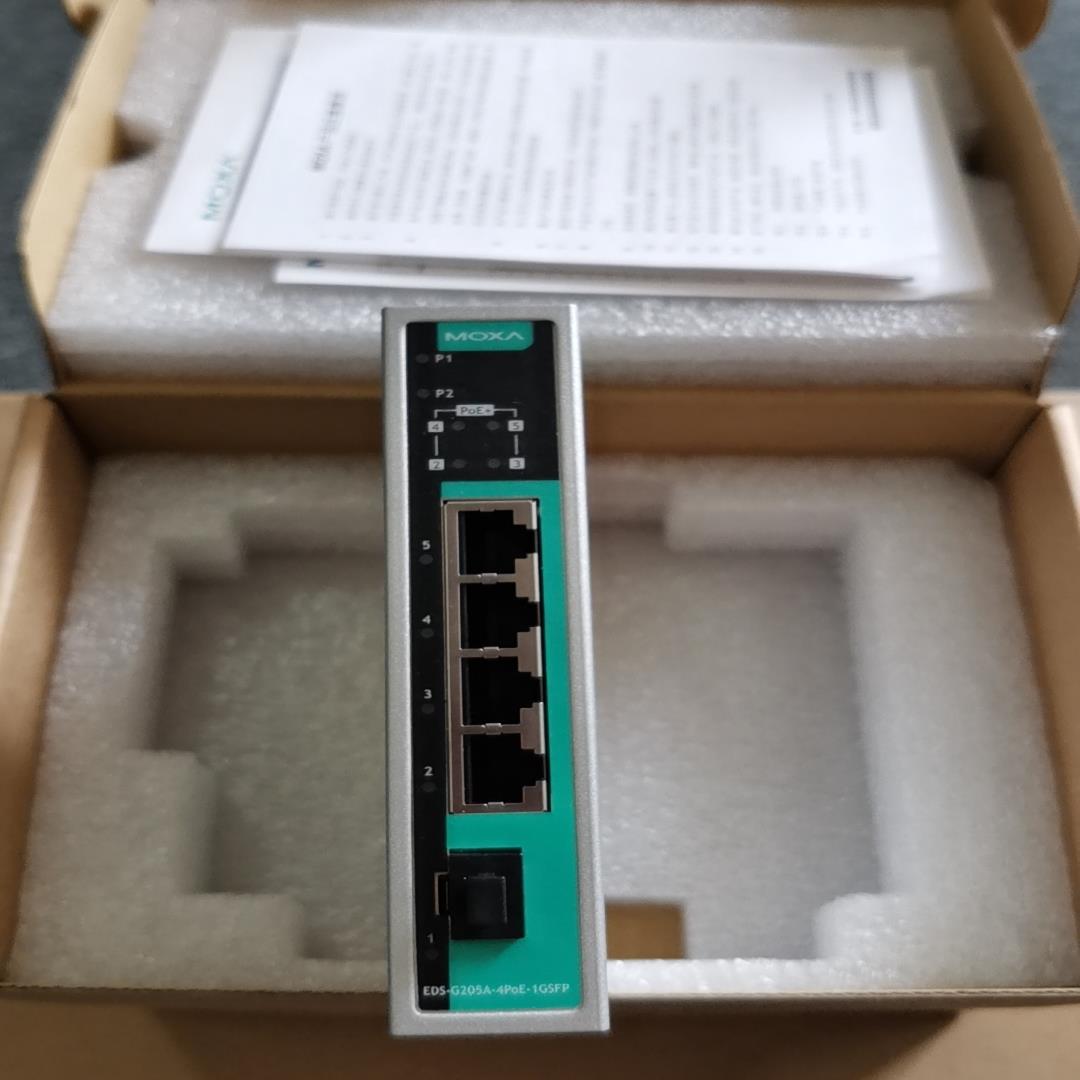 全新moxa摩莎EDS-205A-4PoE-1GSFP/5口