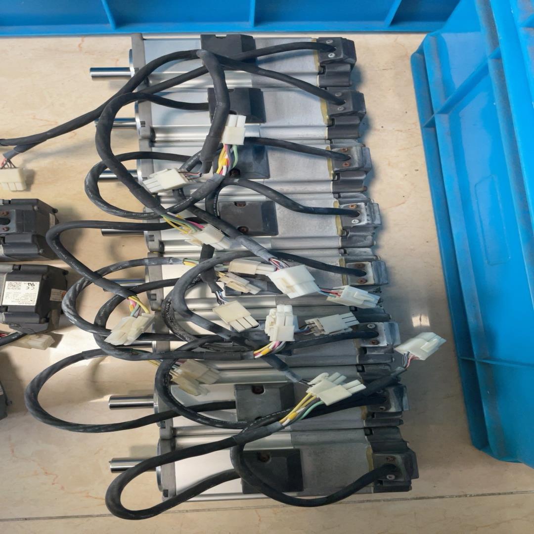 电机 R88M-G40030T-BS2