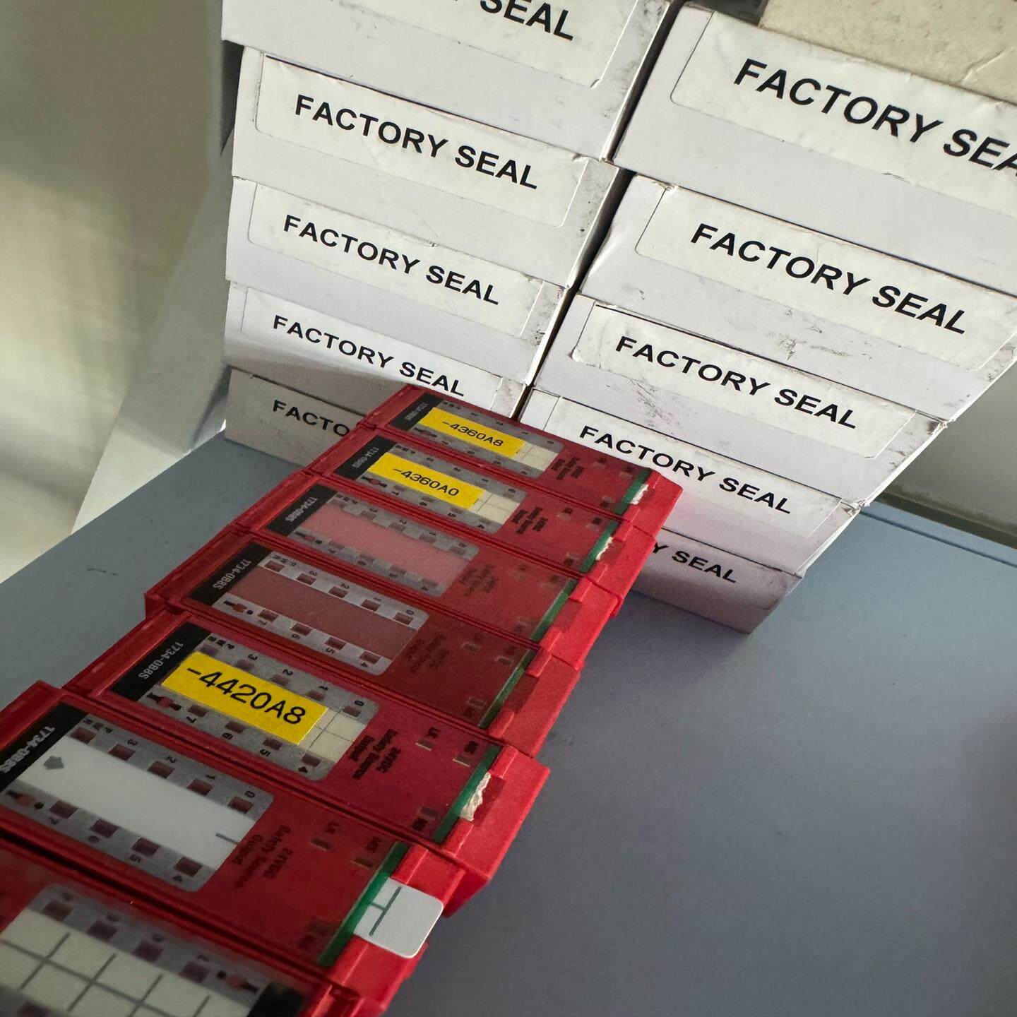 （设备配件）1734-OB8S