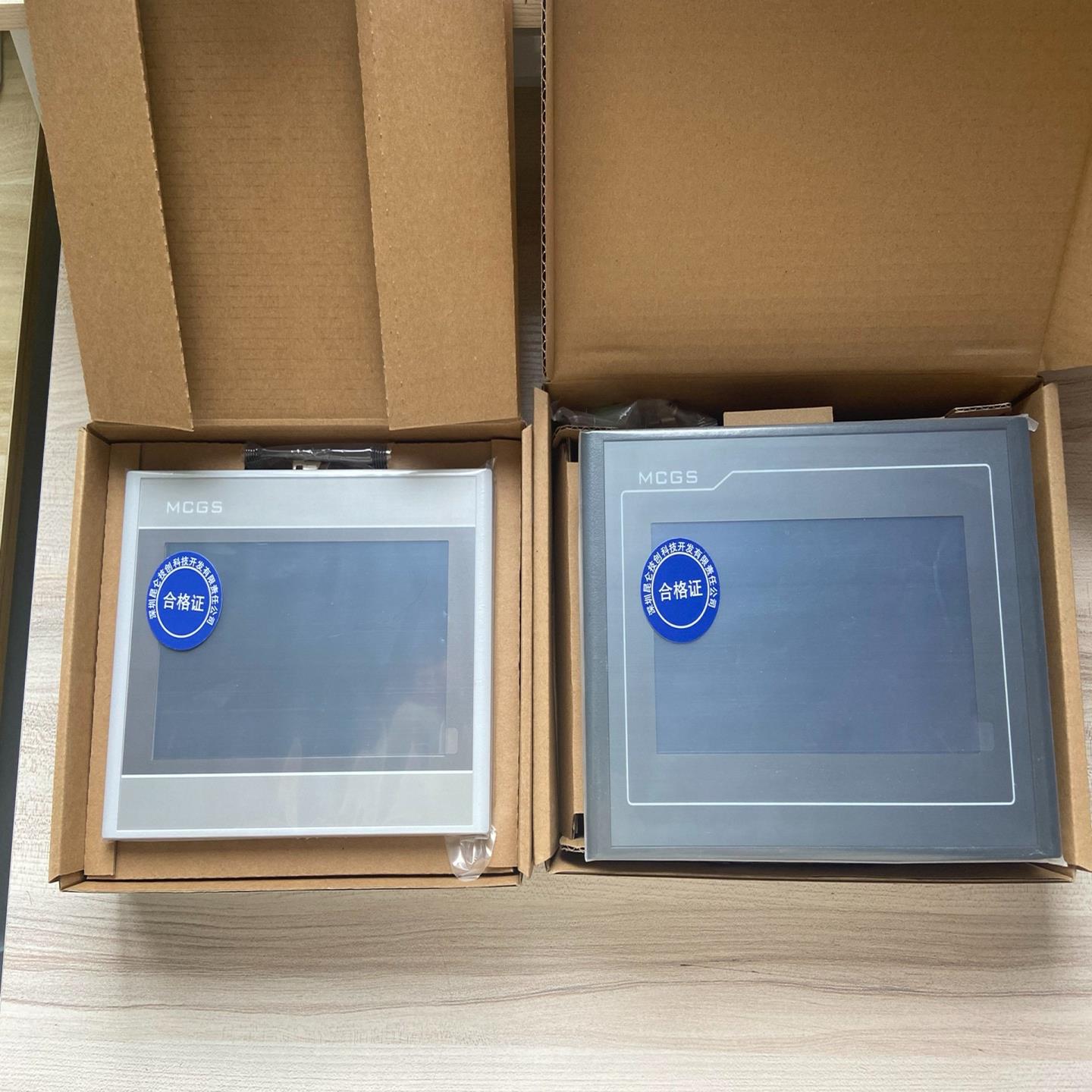昆仑通态TPC7022Ki/Kt  7032ki/kt 触摸