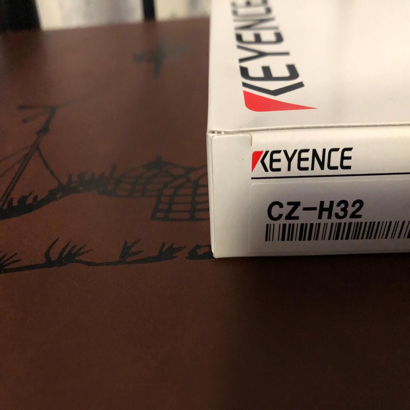 基恩士全新CZ-H32.CZ-V21A全新，未启用。可以单出