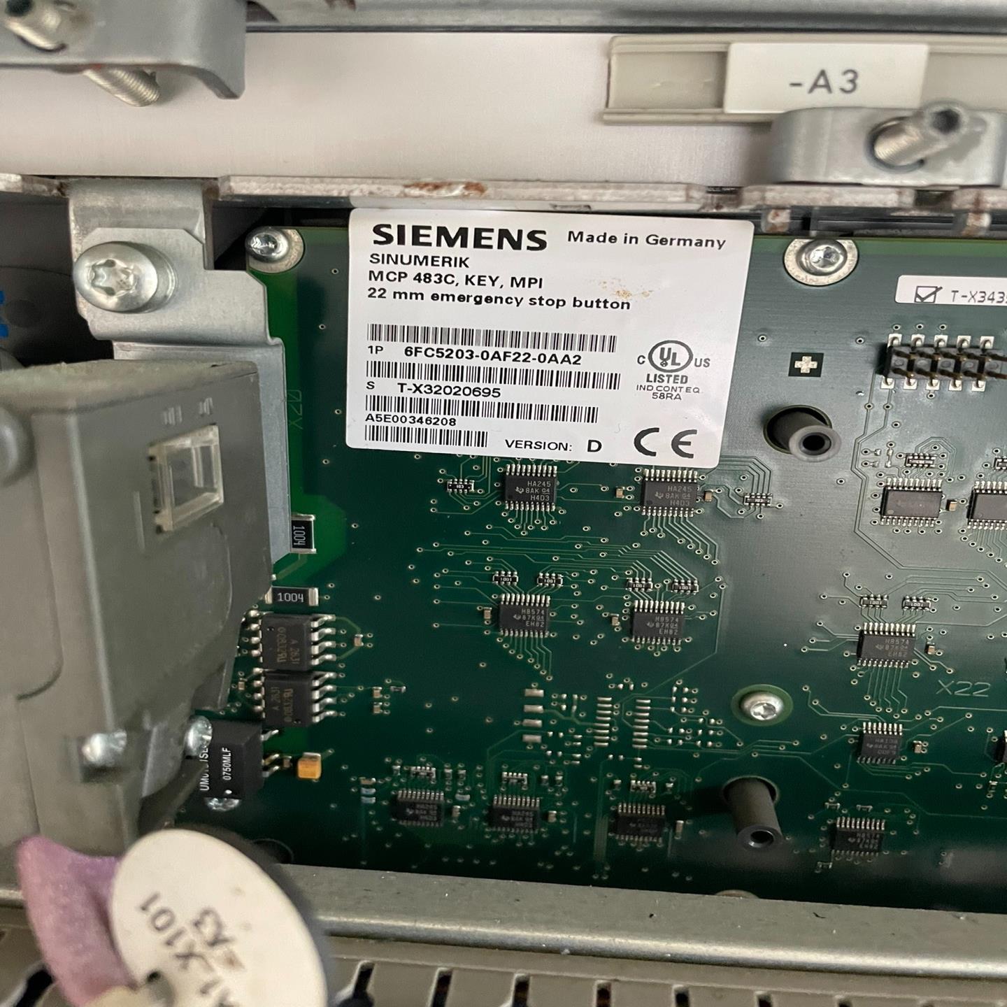 [德峰]6FC5203-0AF22-0AA2  西门子MCP483C