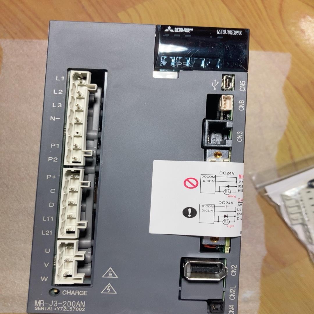 MR-J3-200AN，2300实价，实价，实价看清在拍