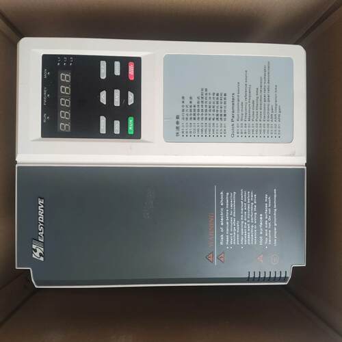[德峰]价个驱动11，Gt280-单台2。主轴台KW1750两台易驱