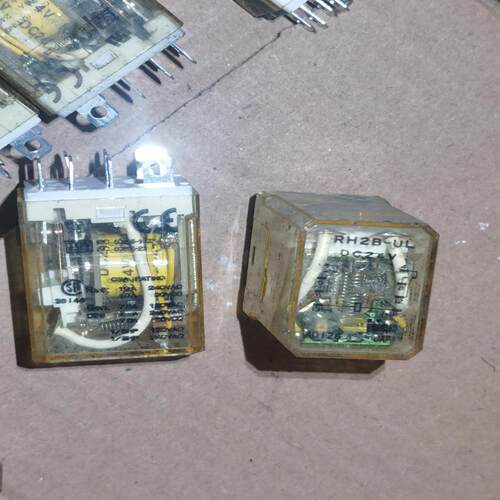 和泉继电器 RH2B-UL继电器 DC24V