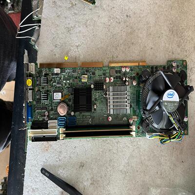 议~新汉PEAK777 REVB 成色新 带CPU内存 测试好