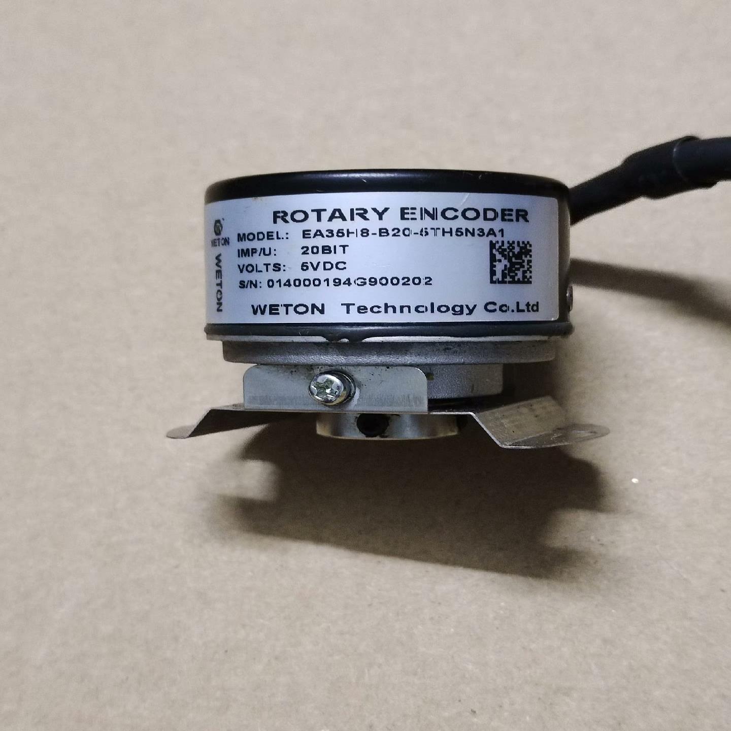 汇川编码器EA35H8-B23-5TH5N3A1成色可以，如