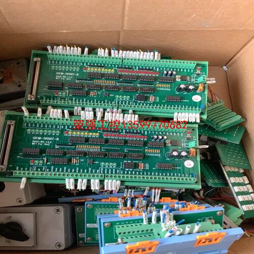 【荣强工控】GICM-1900IT-B 终端连接板GAIO-18S MT