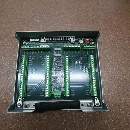NI Labview测试卡控制接线盒UMI-7764