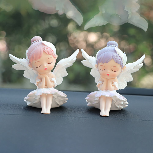 汽车摆件芭蕾女孩手办车内装饰品