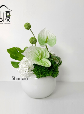 现代轻奢玻璃仿真花设计师插花洽谈桌茶几样版间售楼处装饰花束