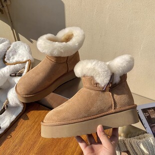 AUMU厚底雪地靴女款冬季皮毛一体加绒加厚羊角扣东北棉鞋短筒靴子