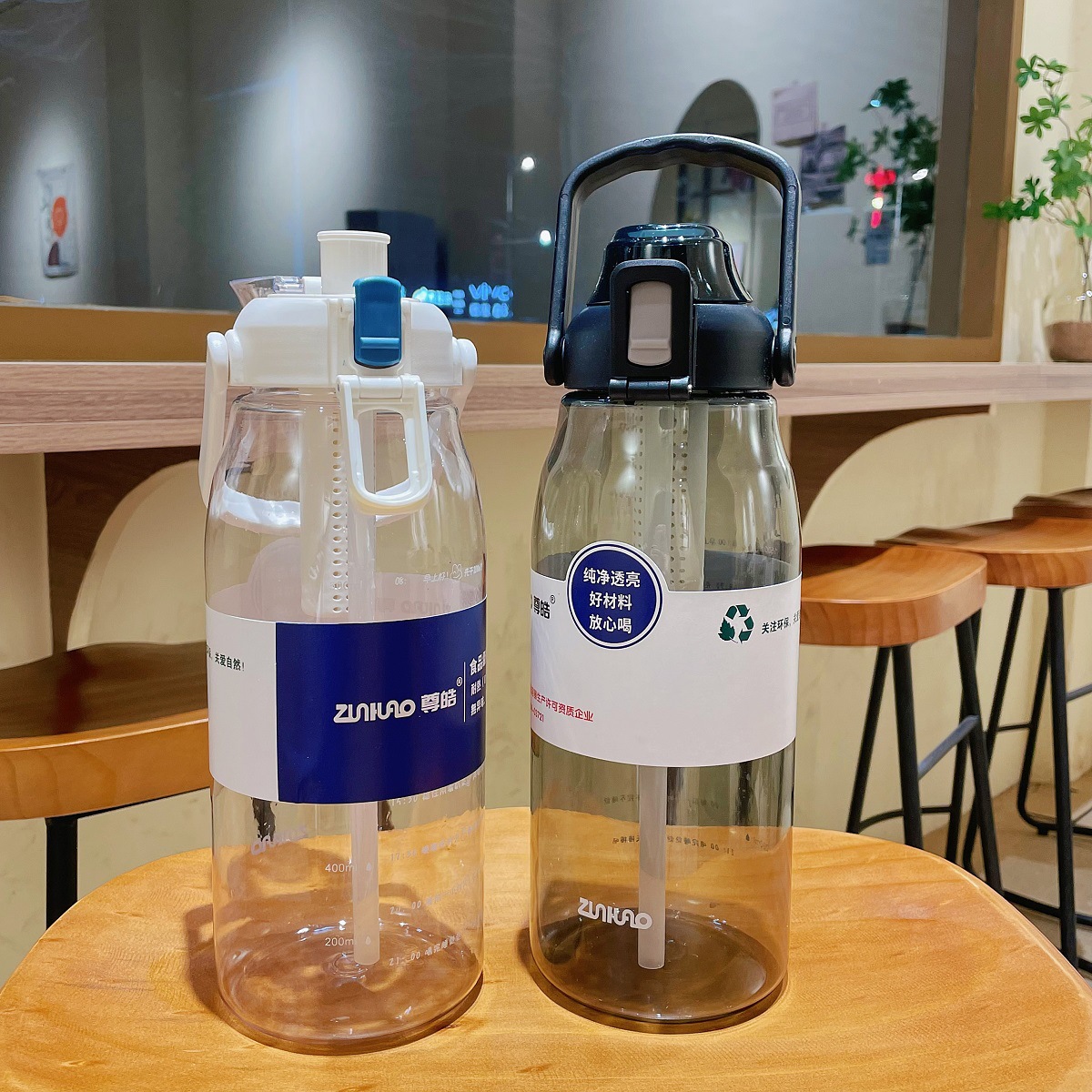 运动2000ml新款级大容量吸管水杯