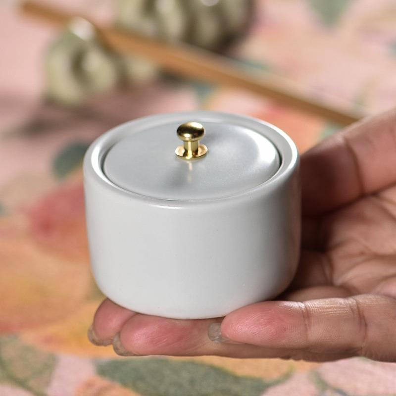 创意新中式文房四宝青瓷带盖小砚台书法专用学生墨碟墨盒墨池摆件