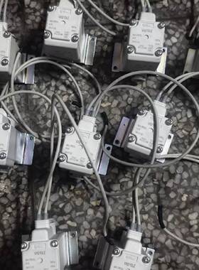 可维修电磁阀VX210LE 9个，实物拍摄，成色如图！