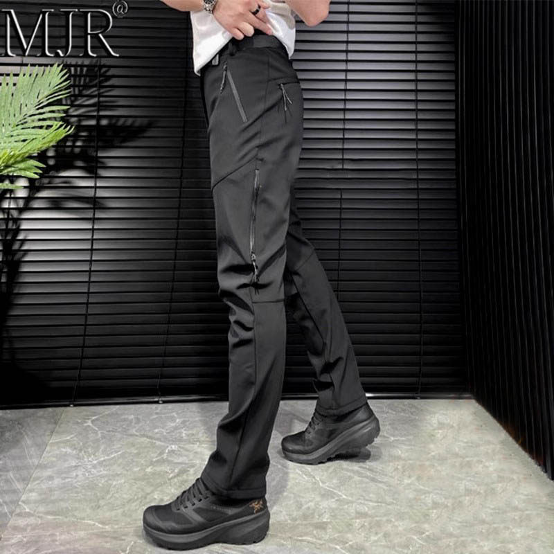 防风软壳冲锋裤男款春季潮牌宽松休闲裤男士高级感修身直筒男裤子