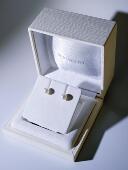 简约气质18k金针极光正圆天然淡水珍珠耳钉空姐款 8.5mm原创设计