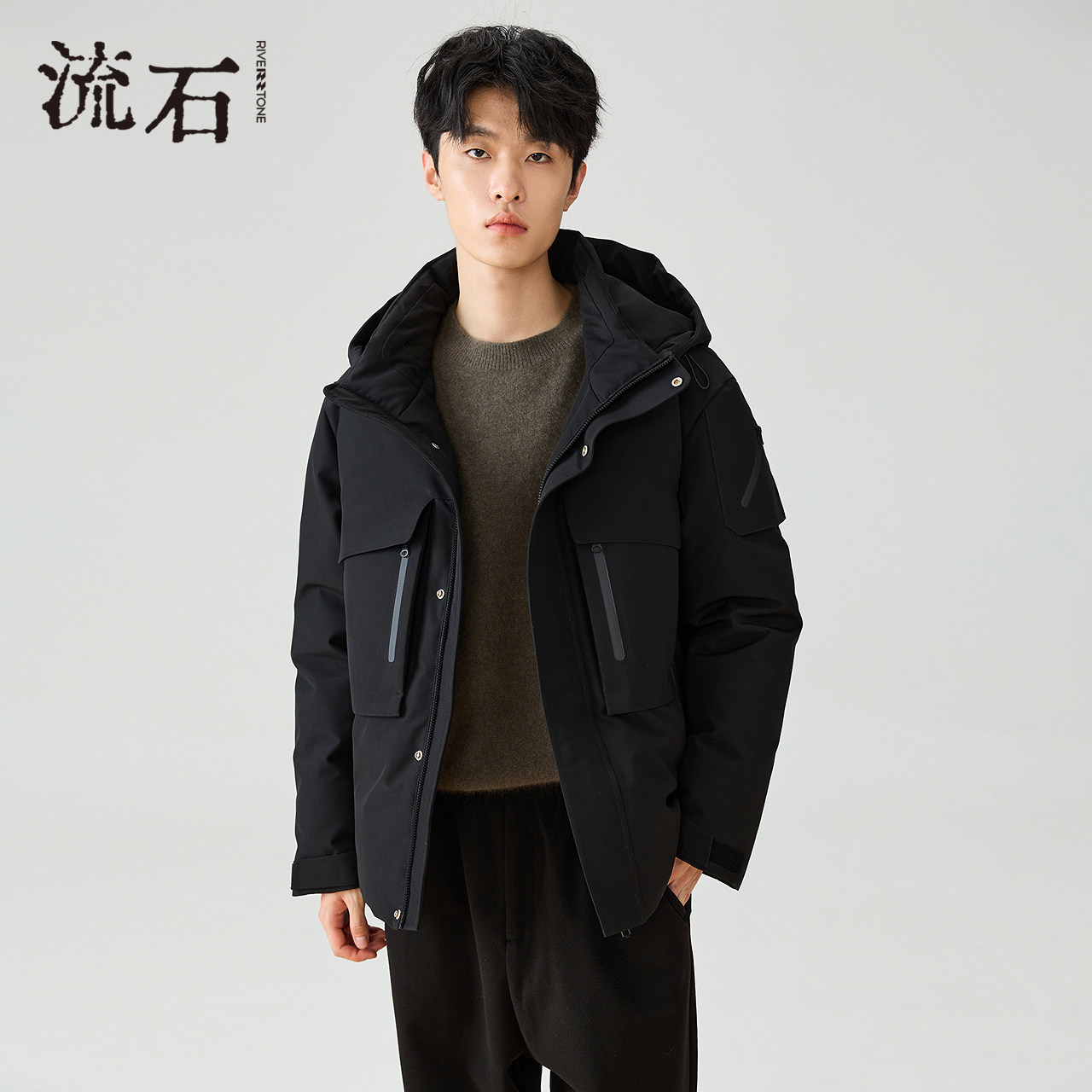 流石男装工装高端宽松羽绒服2026年春季新款男士短款鹅绒连帽外套