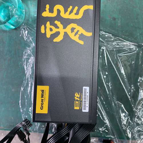 华泰9.5成新 长城1250W巨龙金牌全模组电源，电竞版，自用完