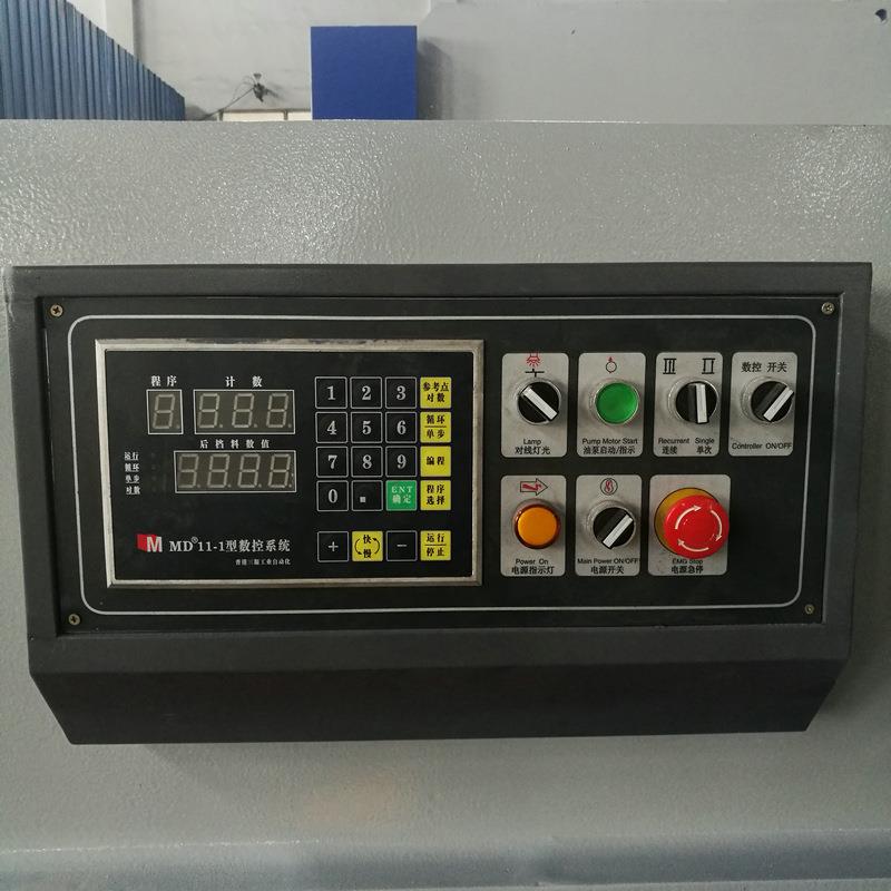 【辰0昊Q2】 C1Y-4×250 电动液QC12Y-4压摆式数控小型剪板机 裁