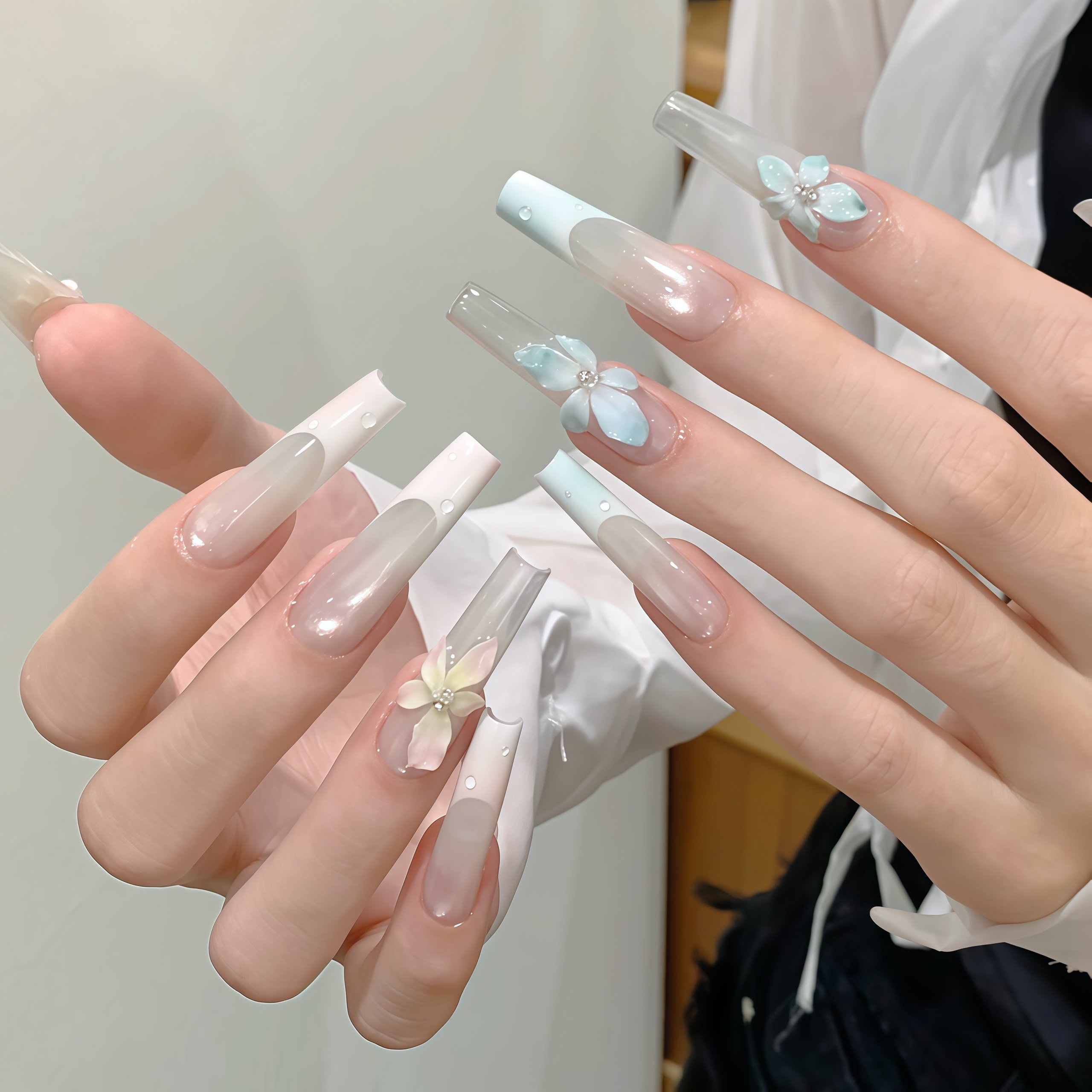 Cat Eye Gel Polish Porcelain White Ice Glass Bead 10ml - Product image 2