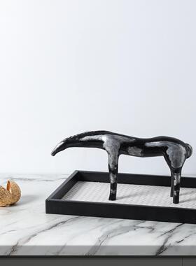 现代轻奢诧寂做旧复古树脂动物摆设高级感软装饰品设计师高端摆件