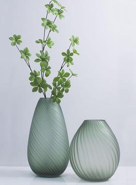 创意绿色流纹玻璃花瓶北欧轻奢风格客厅餐桌酒店民宿清新绿植花器