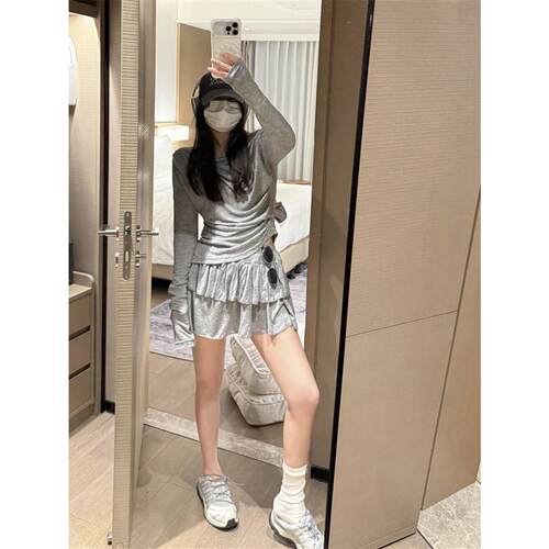 甜辣妹套装休闲灰色长袖T恤露肩上衣女夏季半身短裙蛋糕裙两件套