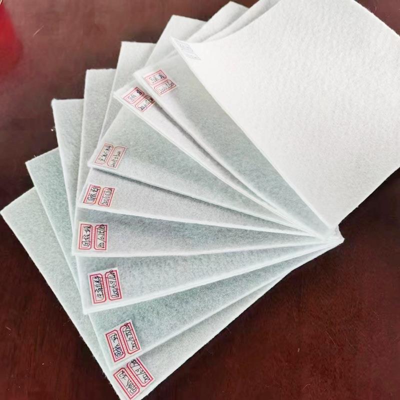 人工湖蓄水复ZLQ池合土工膜防 垃圾填埋场污池两布水一膜复合膜渗