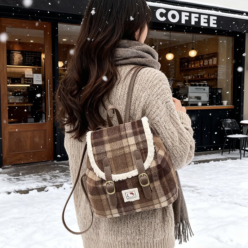 复古高颜值爆款毛呢格子包包女2025年秋冬新款百搭外出通勤双肩包,箱包皮具/热销女包/男包,双肩背包,淘宝优惠券,粉丝福利购,淘宝优惠卷