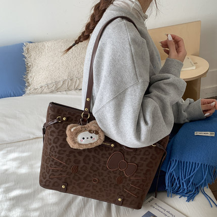 复古豹纹Hellokitty通勤包包女2025年秋冬爆款洋气单肩手拎托特包
