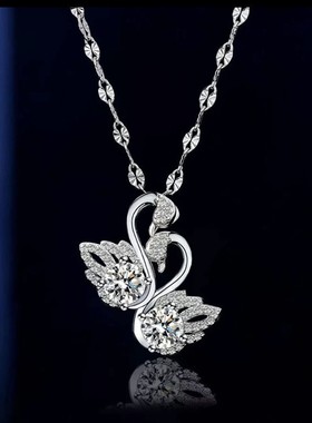 女铜不锈吊坠不掉色，不划脖子