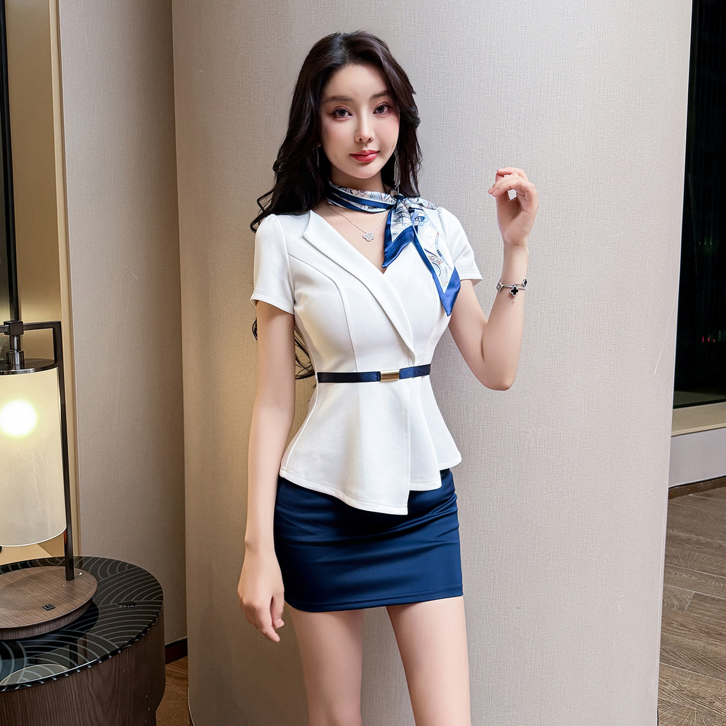 酒店前台工作服女V领收腰气质显瘦套装沐足店桑拿足浴技师工作服