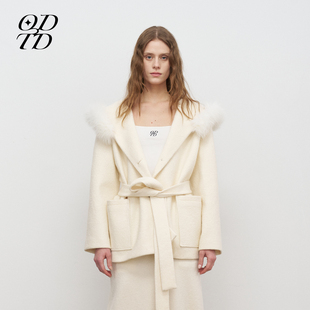 狐狸毛领系带毛呢外套连帽上衣女 ODTD25秋冬新款 设计师女装