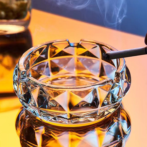 成人烟灰缸装饰网红钻石外观轻奢