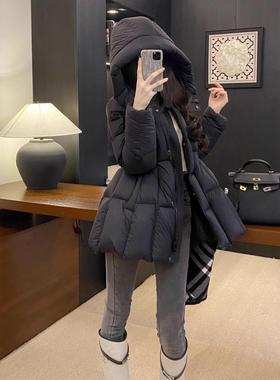 cv凸乆鸟羽绒服在逃公主泡芙高级感冬季修身收腰短款女装显瘦小个