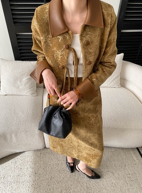 司南 早春新款 温柔国风暗纹提花PU皮拼接外套半身裙套装 SN8642