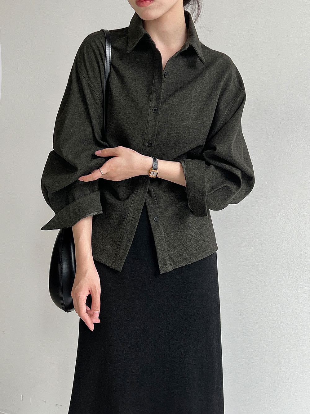 鹿西韩系翻领磨毛衬衫女秋季新款高级感通勤气质系带收腰衬衣8540