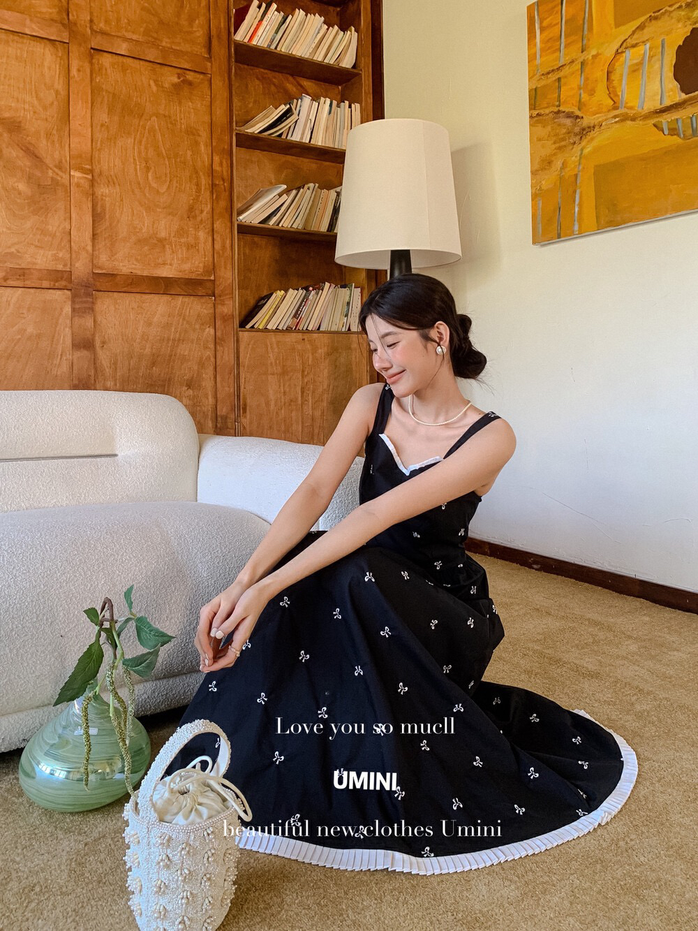 U+MINI十三行7071新品法式赫尔本风刺绣蝴蝶结高级黑显瘦连衣裙女