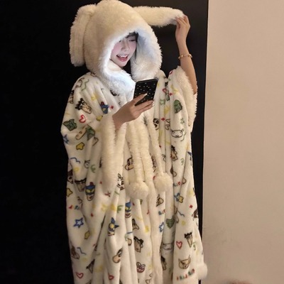 蜡笔小新印花秋冬珊瑚绒睡衣