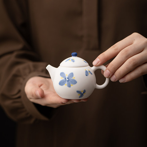 羊脂玉手绘桂花陶瓷茶壶